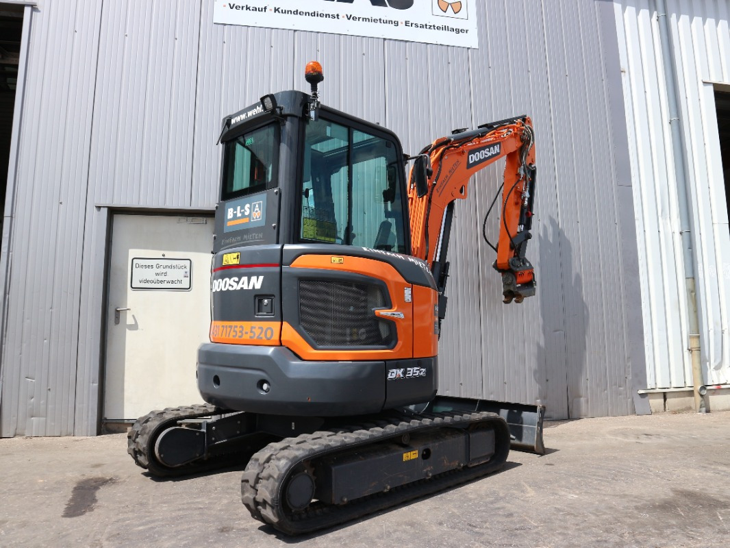 Doosan DX35Z-7 - Міні-екскаватор: фото 3 Doosan DX35Z-7 - Міні-екскаватор: фото 3