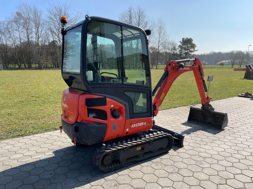 Kubota KX18-4 - Міні-екскаватор: фото 2 Kubota KX18-4 - Міні-екскаватор: фото 2