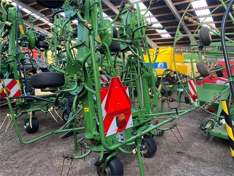 Krone KW 8.82/8 - Сіноворушилка: фото 3 Krone KW 8.82/8 - Сіноворушилка: фото 3