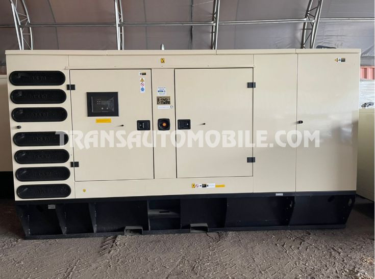 Cummins C150D5 150kVA - EXPORT OUT EU - Електричний генератор: фото 1 Cummins C150D5 150kVA - EXPORT OUT EU - Електричний генератор: фото 1