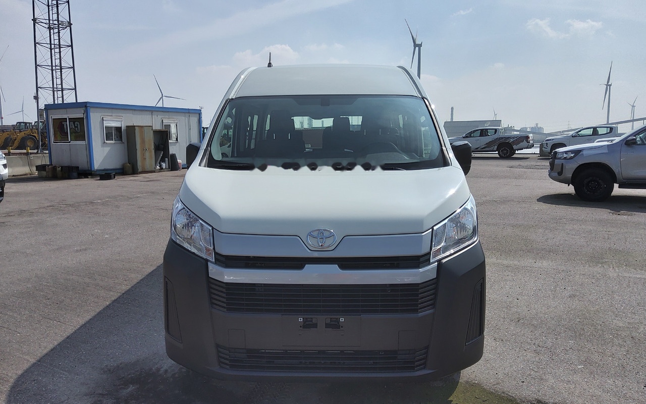 Toyota Hiace HIGH ROOF / TOIT HAUT 2.8L Diesel Manual base - Мікроавтобус, Пасажирський фургон: фото 5 Toyota Hiace HIGH ROOF / TOIT HAUT 2.8L Diesel Manual base - Мікроавтобус, Пасажирський фургон: фото 5