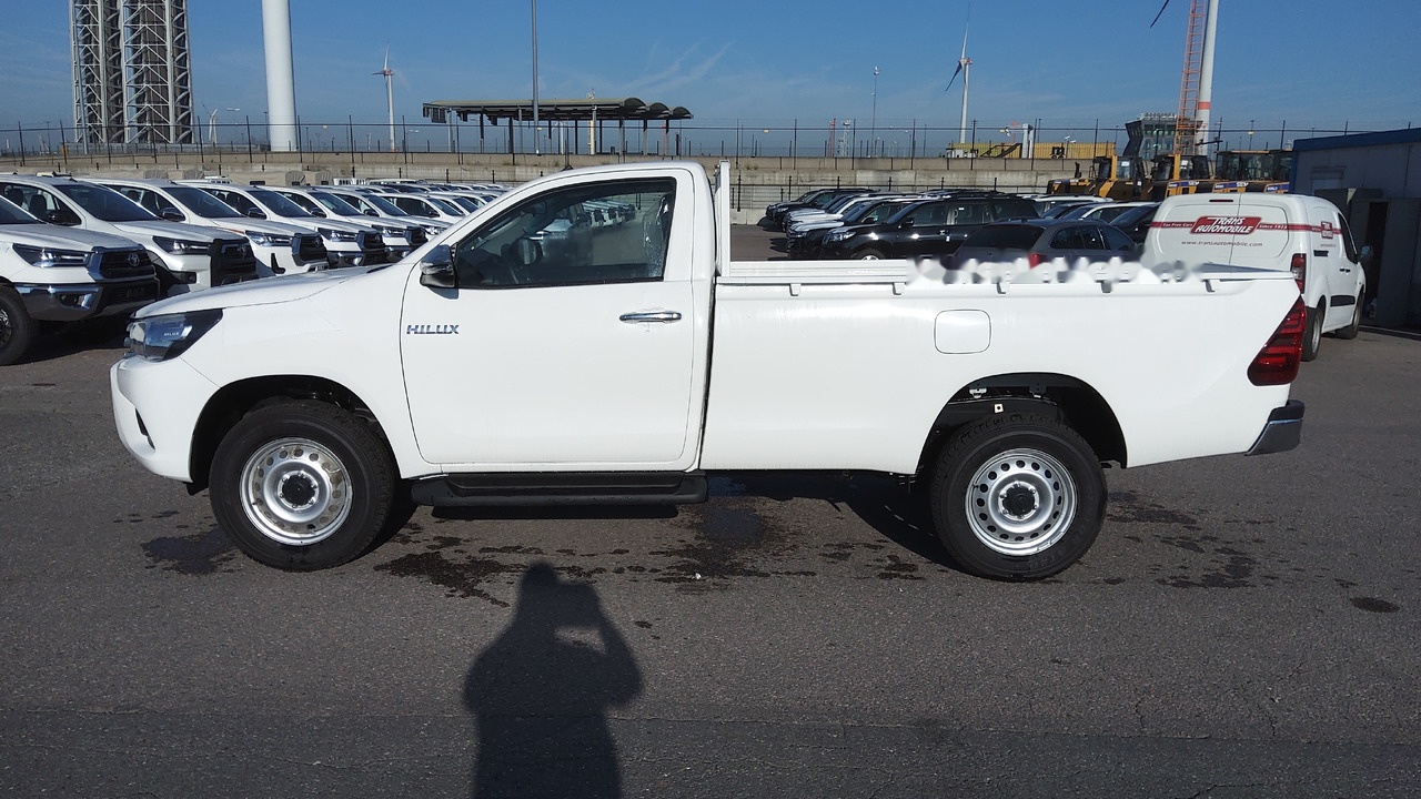 Пікап Toyota Hilux / Revo Pick-up single Cab pack security 2.4L Turbo Diesel Manual: фото 6