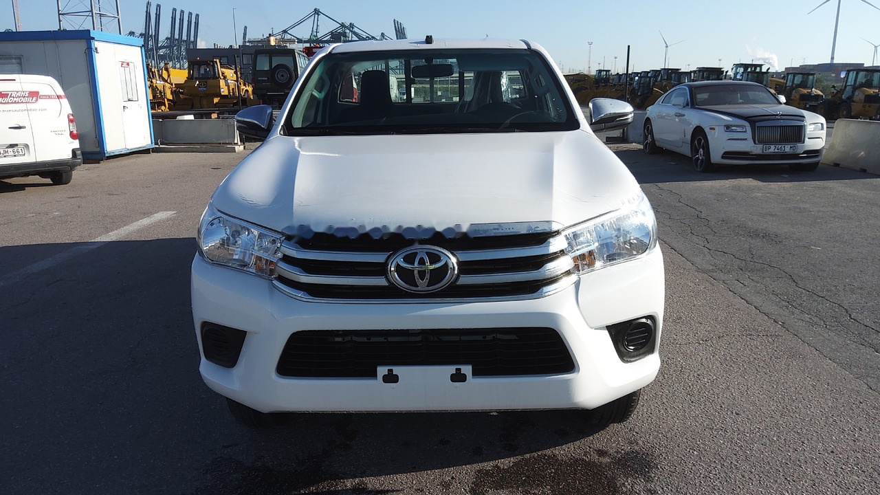 Пікап Toyota Hilux / Revo Pick-up single Cab pack security 2.4L Turbo Diesel Manual: фото 7
