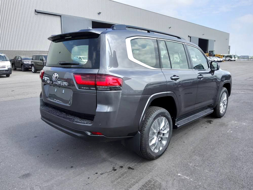 Toyota Land Cruiser 300 V6 VXR ZX 7 SEATERS / PLACES 3.5L Petrol Automatic AEOB - Легковий автомобіль: фото 5 Toyota Land Cruiser 300 V6 VXR ZX 7 SEATERS / PLACES 3.5L Petrol Automatic AEOB - Легковий автомобіль: фото 5