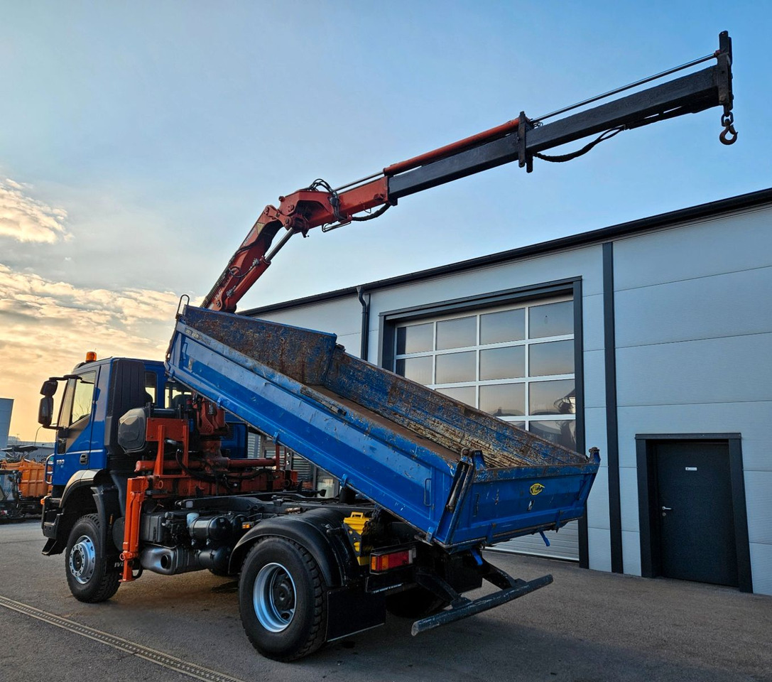 Iveco Trakker 190T33 4x4 Euro5 Kran Atlas 120.2E Funk - Самоскид вантажівка, Вантажівка з маніпулятором: фото 5 Iveco Trakker 190T33 4x4 Euro5 Kran Atlas 120.2E Funk - Самоскид вантажівка, Вантажівка з маніпулятором: фото 5