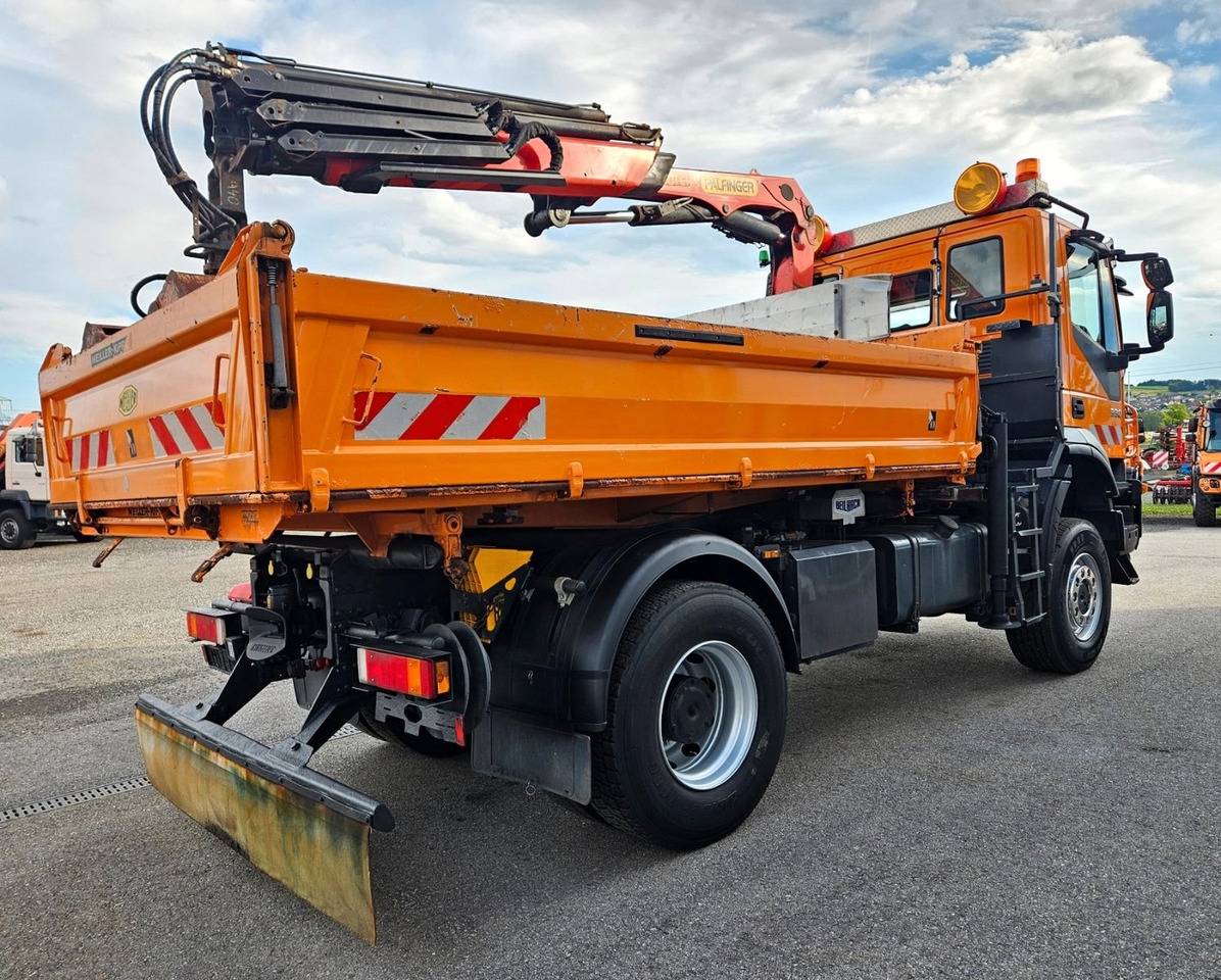 Iveco Trakker 190T33 4x4 Euro5 Kran Palfinger Funk - Самоскид вантажівка, Вантажівка з маніпулятором: фото 3 Iveco Trakker 190T33 4x4 Euro5 Kran Palfinger Funk - Самоскид вантажівка, Вантажівка з маніпулятором: фото 3