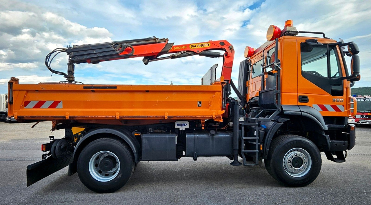 Iveco Trakker 190T33 4x4 Euro5 Kran Palfinger Funk - Самоскид вантажівка, Вантажівка з маніпулятором: фото 2 Iveco Trakker 190T33 4x4 Euro5 Kran Palfinger Funk - Самоскид вантажівка, Вантажівка з маніпулятором: фото 2
