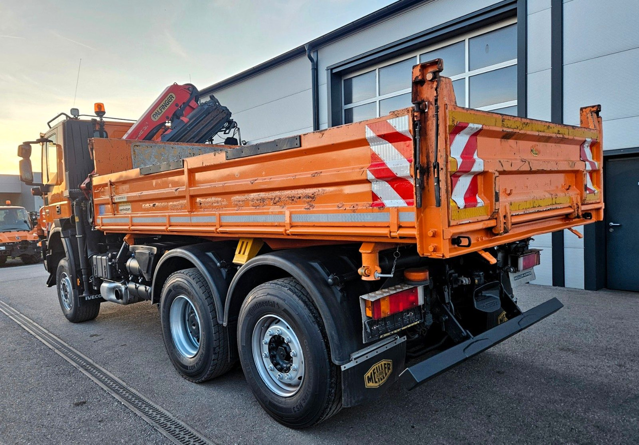 Самоскид вантажівка, Вантажівка з маніпулятором Iveco Trakker 410 6x4-4 EEV Palfinger PK12502 Funk: фото 14
