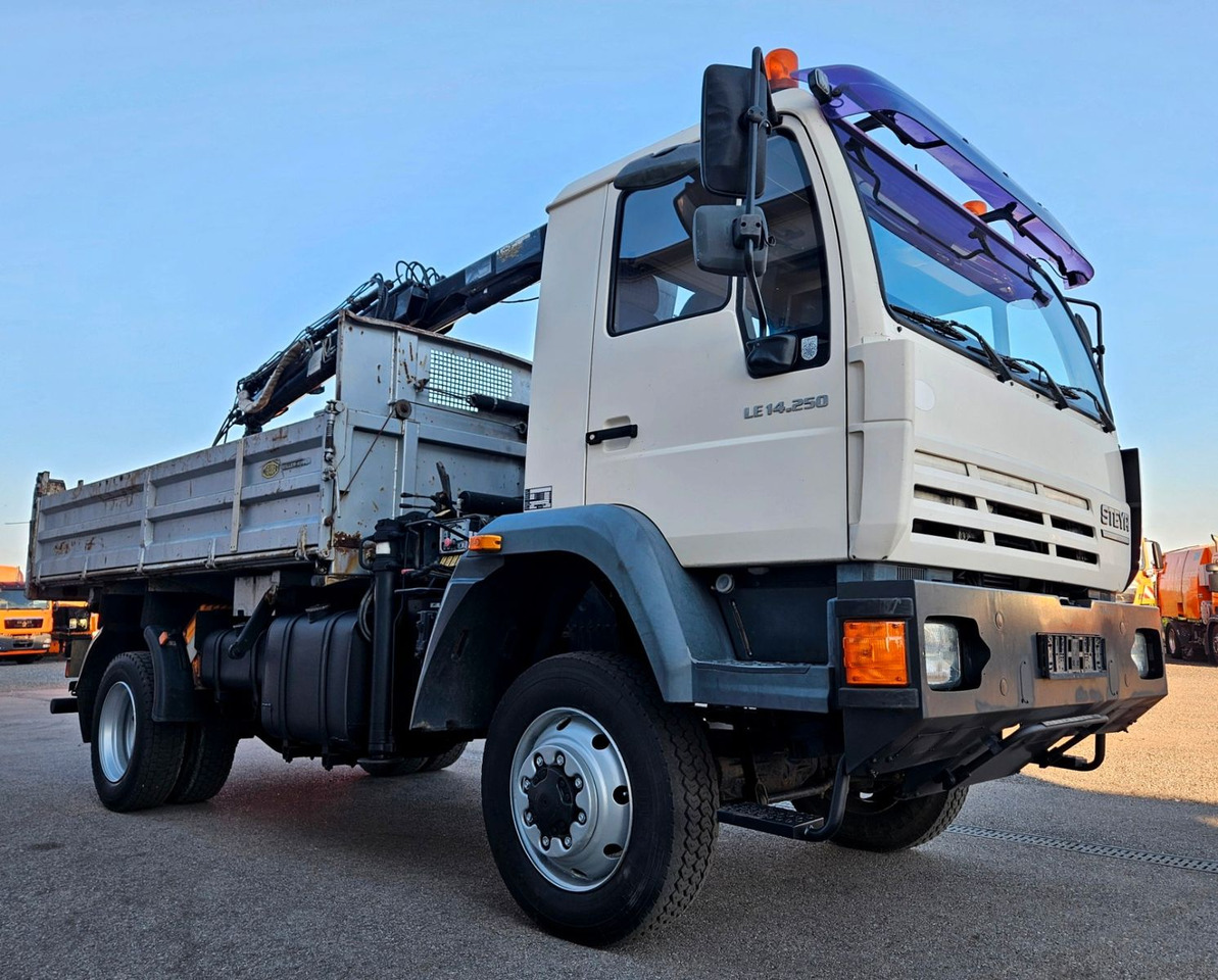 MAN LE 14.250 4x4 HIAB 077BS-2 Kran Greifer - Самоскид вантажівка, Вантажівка з маніпулятором: фото 1 MAN LE 14.250 4x4 HIAB 077BS-2 Kran Greifer - Самоскид вантажівка, Вантажівка з маніпулятором: фото 1