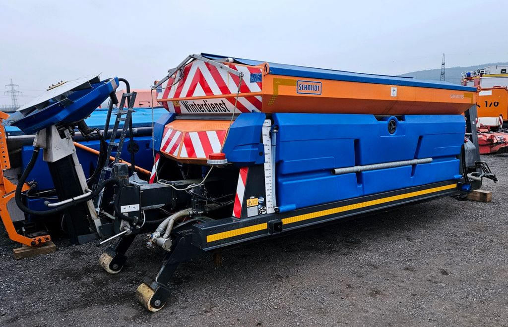 Schmidt STRATOS S50 Streuer 5m3 Kubota Motor - Гаковий мультиліфт вантажівка: фото 1 Schmidt STRATOS S50 Streuer 5m3 Kubota Motor - Гаковий мультиліфт вантажівка: фото 1