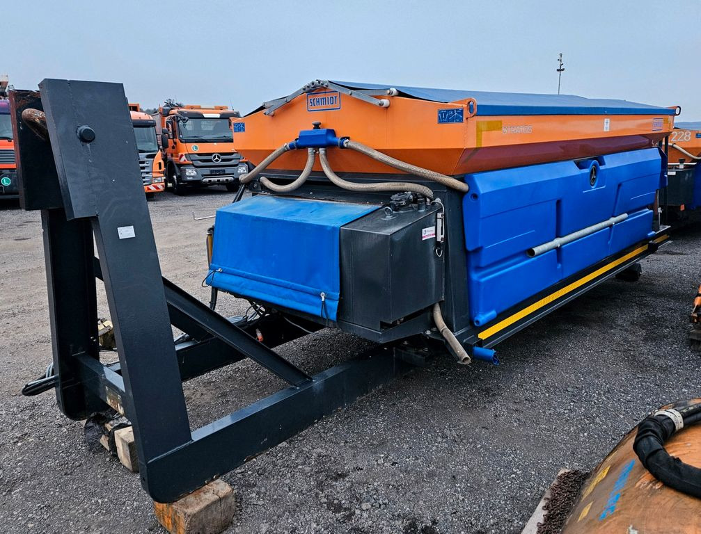 Schmidt STRATOS S50 Streuer 5m3 Kubota Motor - Гаковий мультиліфт вантажівка: фото 3 Schmidt STRATOS S50 Streuer 5m3 Kubota Motor - Гаковий мультиліфт вантажівка: фото 3