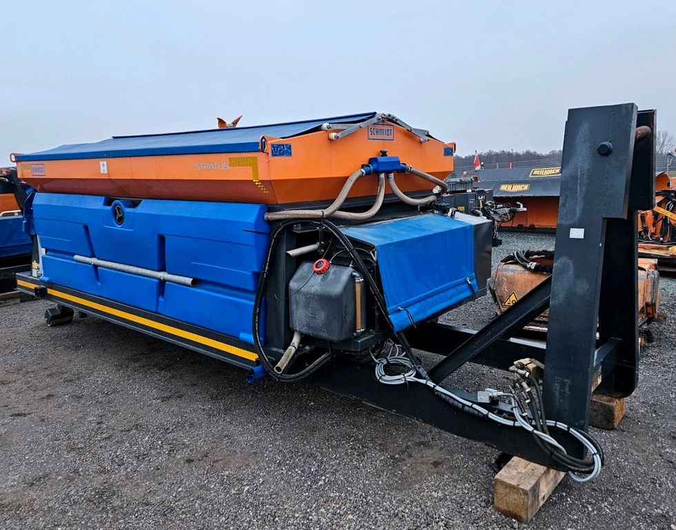 Schmidt STRATOS S50 Streuer 5m3 Kubota Motor - Гаковий мультиліфт вантажівка: фото 2 Schmidt STRATOS S50 Streuer 5m3 Kubota Motor - Гаковий мультиліфт вантажівка: фото 2