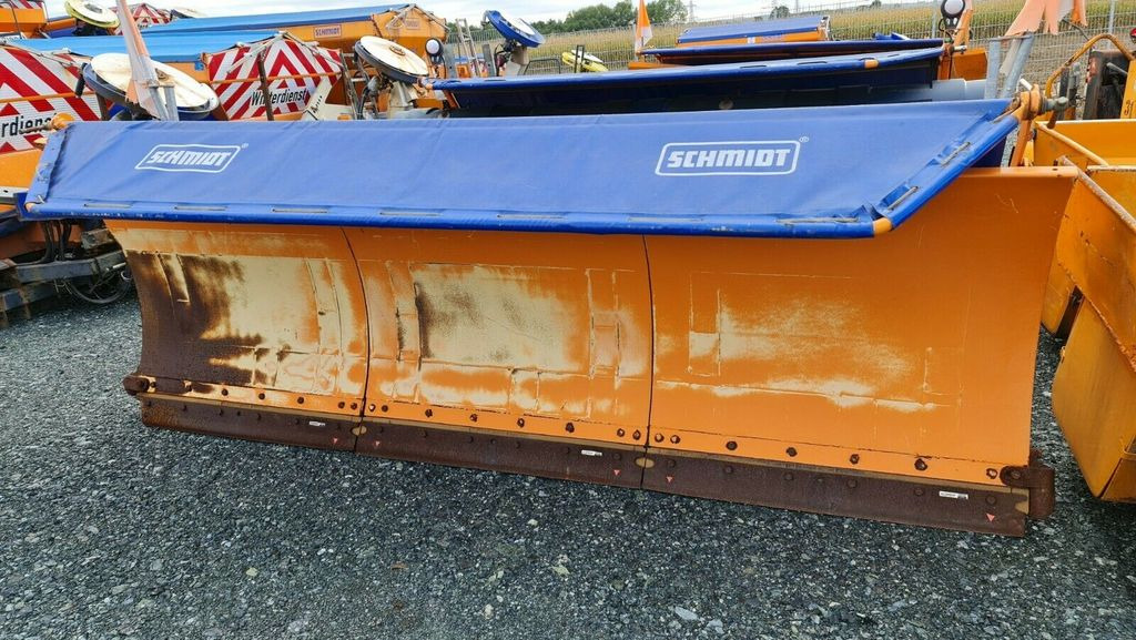Schmidt STRATOS Streuer Winterdienst KÜPPER WEISSER - Самоскид вантажівка: фото 4 Schmidt STRATOS Streuer Winterdienst KÜPPER WEISSER - Самоскид вантажівка: фото 4