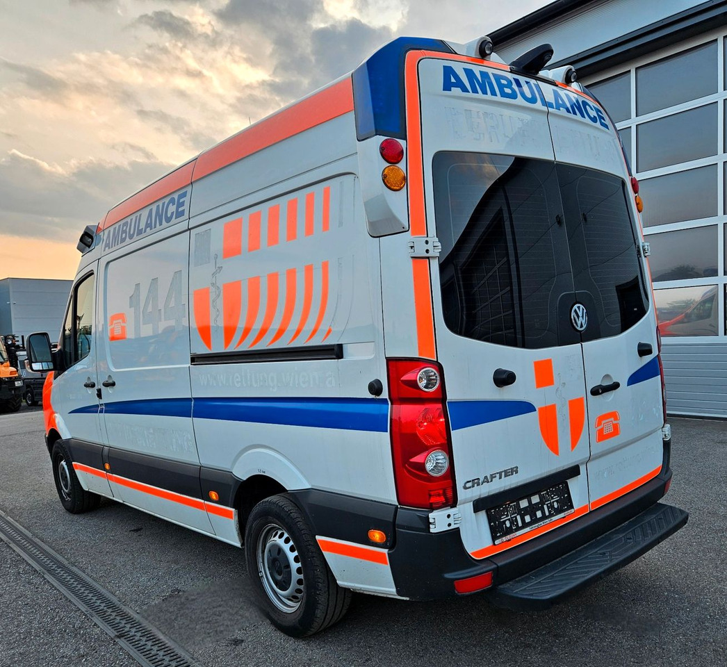 Volkswagen CRAFTER TDI Ambulance RTW L2H2 DLOUHY - Карета швидкої допомоги: фото 3 Volkswagen CRAFTER TDI Ambulance RTW L2H2 DLOUHY - Карета швидкої допомоги: фото 3