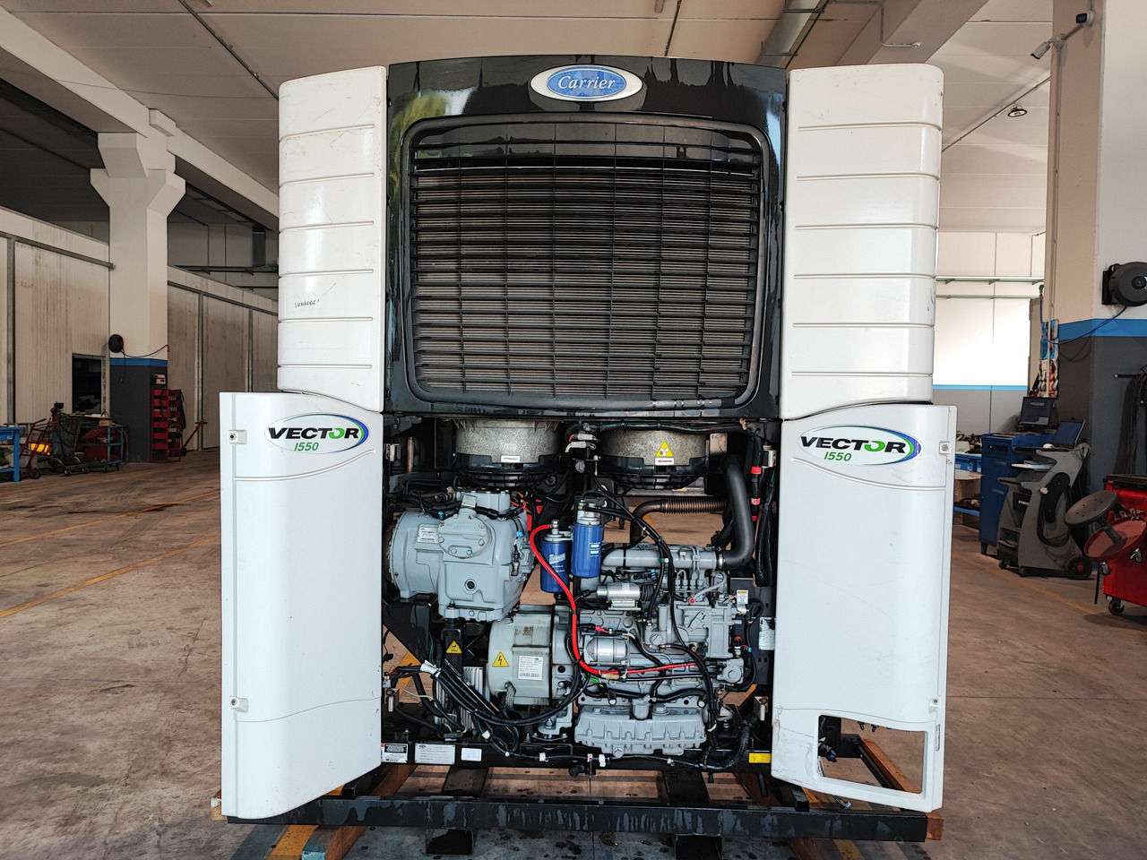 Motore Frigo Carrier Vector 1550 - Холодильна установка: фото 1 Motore Frigo Carrier Vector 1550 - Холодильна установка: фото 1