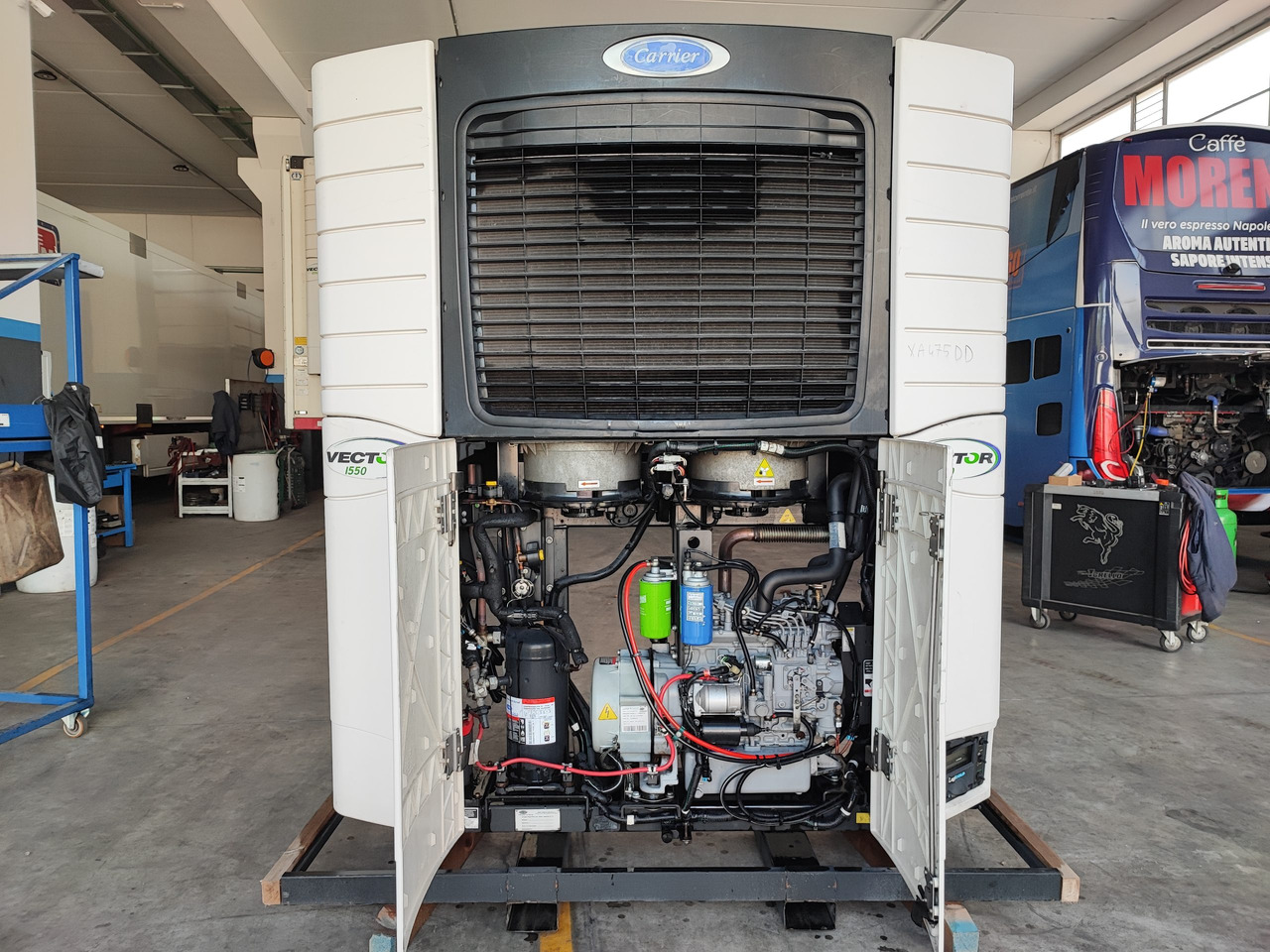 Motore Frigo Carrier Vector 1550 - Холодильна установка: фото 2 Motore Frigo Carrier Vector 1550 - Холодильна установка: фото 2