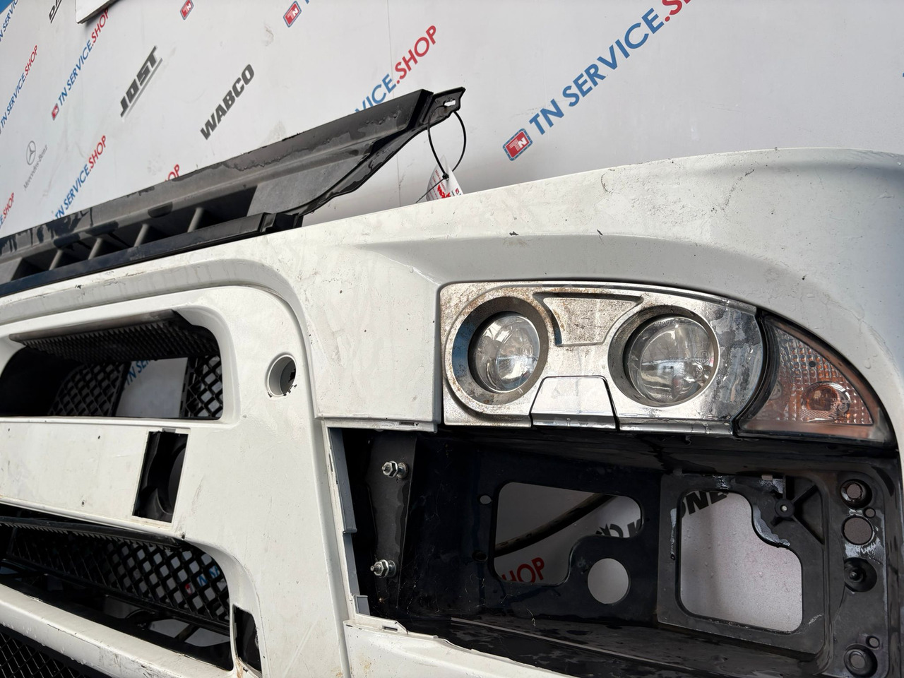 Paraurti Anteriore Iveco 5801258838 - Бампер в категорії Вантажівки: фото 3 Paraurti Anteriore Iveco 5801258838 - Бампер в категорії Вантажівки: фото 3