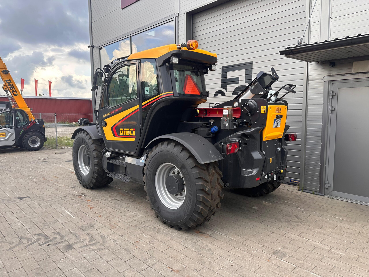Dieci Agri Max 65.8 VS EVO2 - Навантажувач телескопічний: фото 3 Dieci Agri Max 65.8 VS EVO2 - Навантажувач телескопічний: фото 3