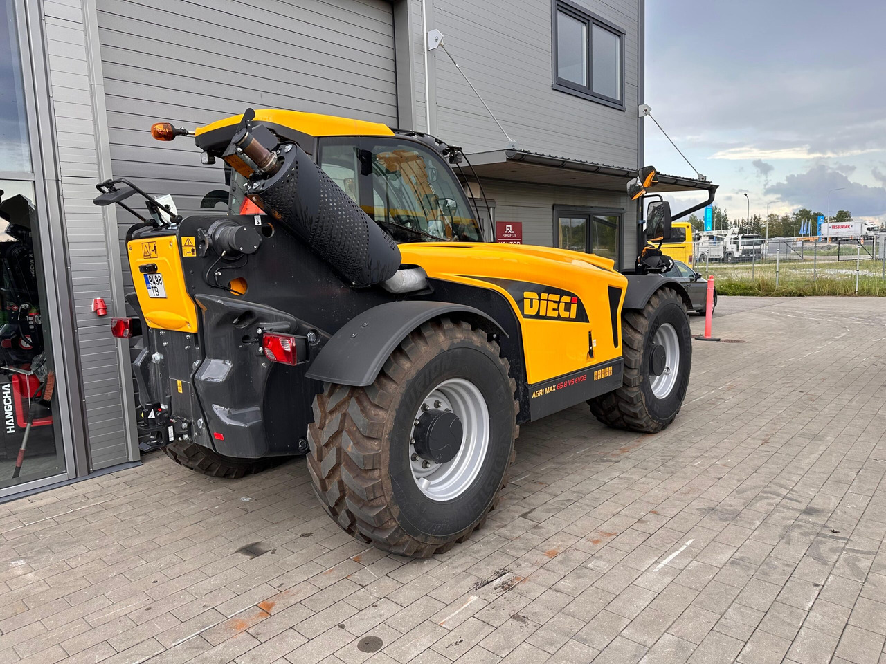Dieci Agri Max 65.8 VS EVO2 - Навантажувач телескопічний: фото 4 Dieci Agri Max 65.8 VS EVO2 - Навантажувач телескопічний: фото 4