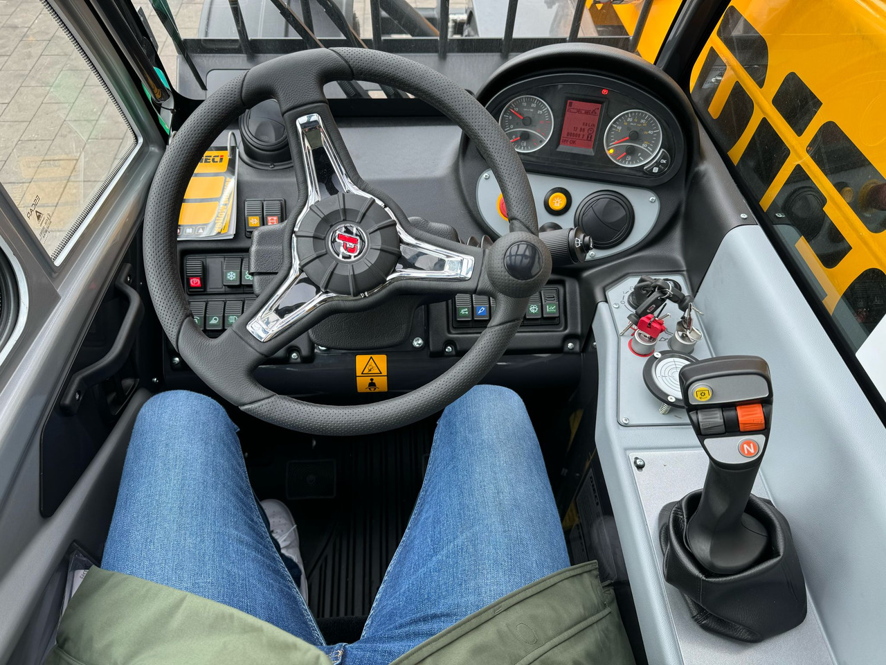 Навантажувач телескопічний Dieci Mini Agri 26.6: фото 11