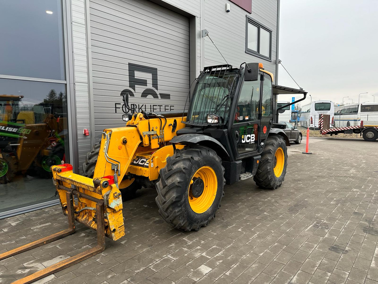 JCB 535-95 - Навантажувач телескопічний: фото 1 JCB 535-95 - Навантажувач телескопічний: фото 1