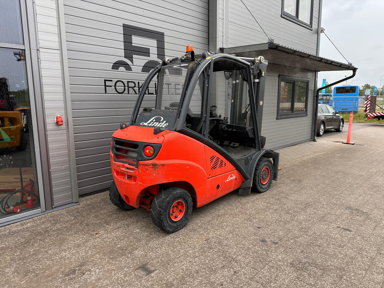 Linde H35T - Газовий навантажувач: фото 4 Linde H35T - Газовий навантажувач: фото 4