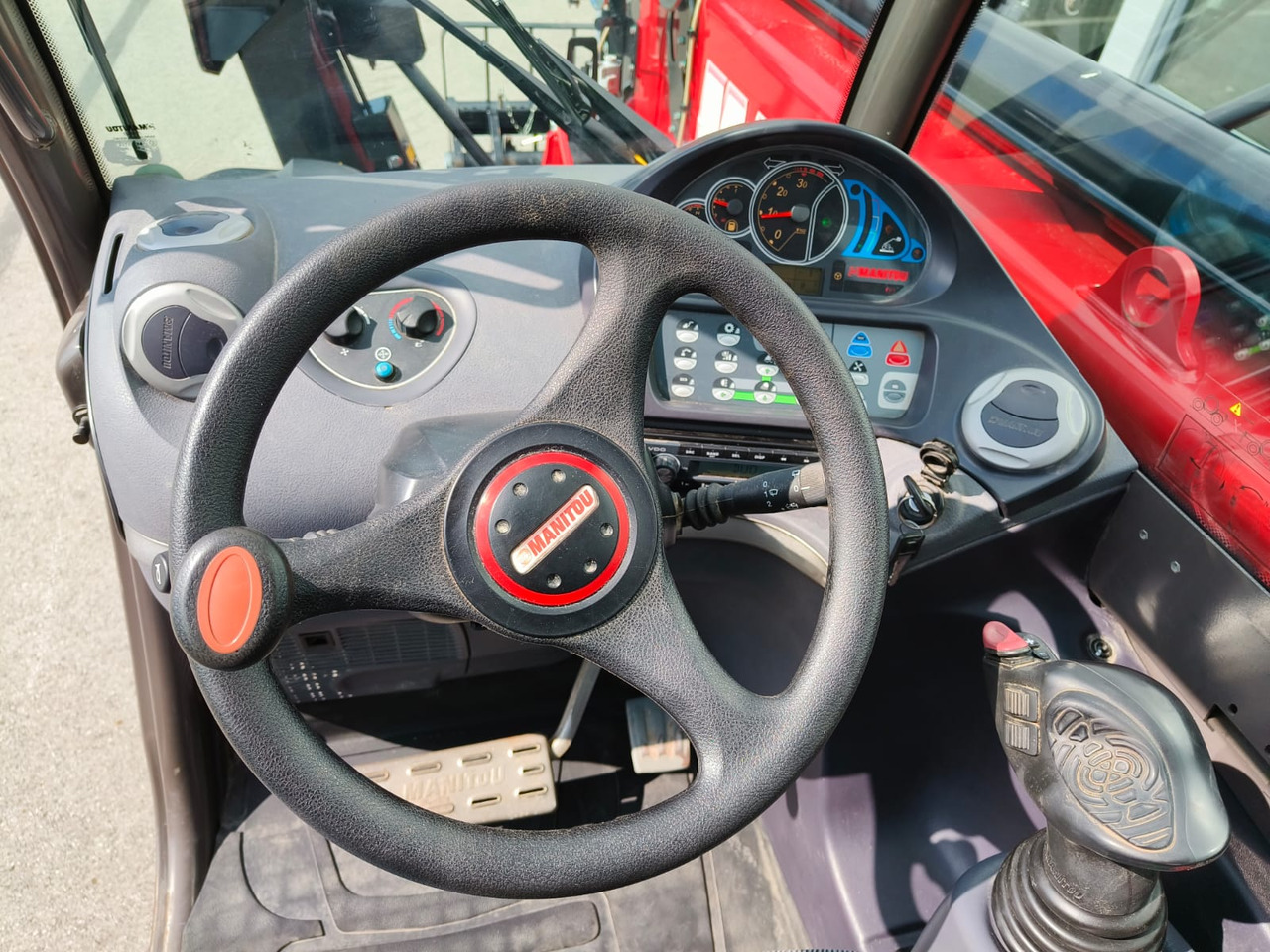 Навантажувач телескопічний Manitou MT1440 HA: фото 8