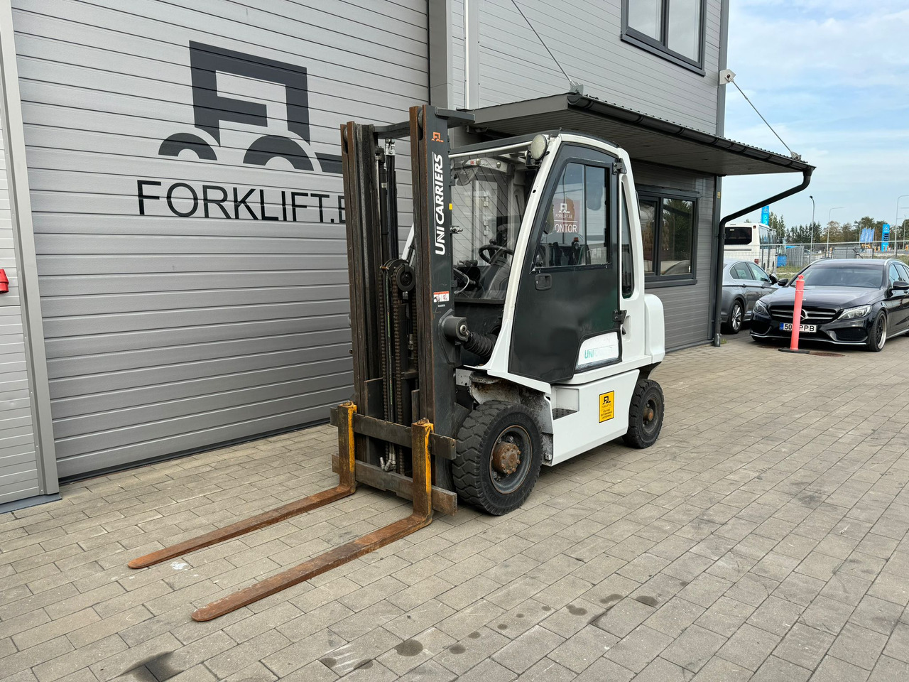 Unicarriers Y1D2A25Q - Дизельний навантажувач: фото 1 Unicarriers Y1D2A25Q - Дизельний навантажувач: фото 1