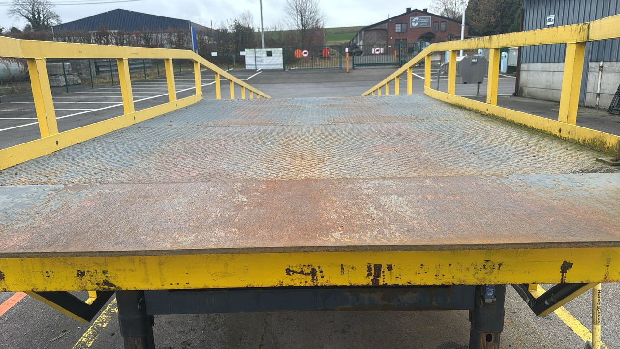 Jost B0203 12,5t - Навантажувальна рампа: фото 1 Jost B0203 12,5t - Навантажувальна рампа: фото 1