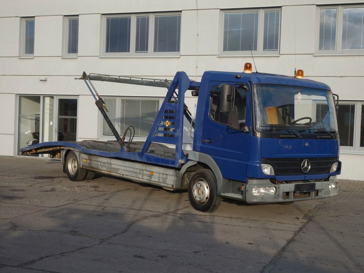 Mercedes-Benz Atego 815 für 2 PKW - Автовоз вантажівка: фото 1 Mercedes-Benz Atego 815 für 2 PKW - Автовоз вантажівка: фото 1