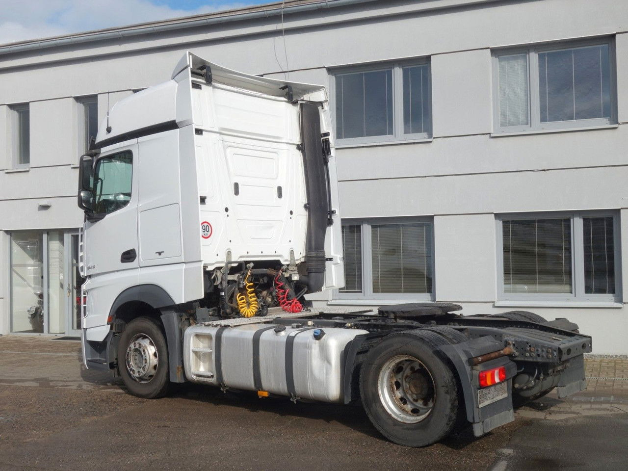 Mercedes-Benz Actros 1845 LS SD, Giga Space - Тягач: фото 3 Mercedes-Benz Actros 1845 LS SD, Giga Space - Тягач: фото 3