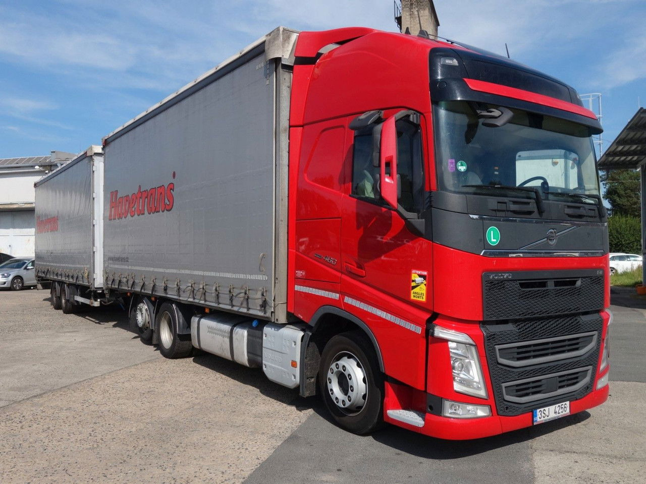 Volvo FH 460 XL 6x2, 120 cbm, Durchfahren - Тентована вантажівка: фото 2 Volvo FH 460 XL 6x2, 120 cbm, Durchfahren - Тентована вантажівка: фото 2