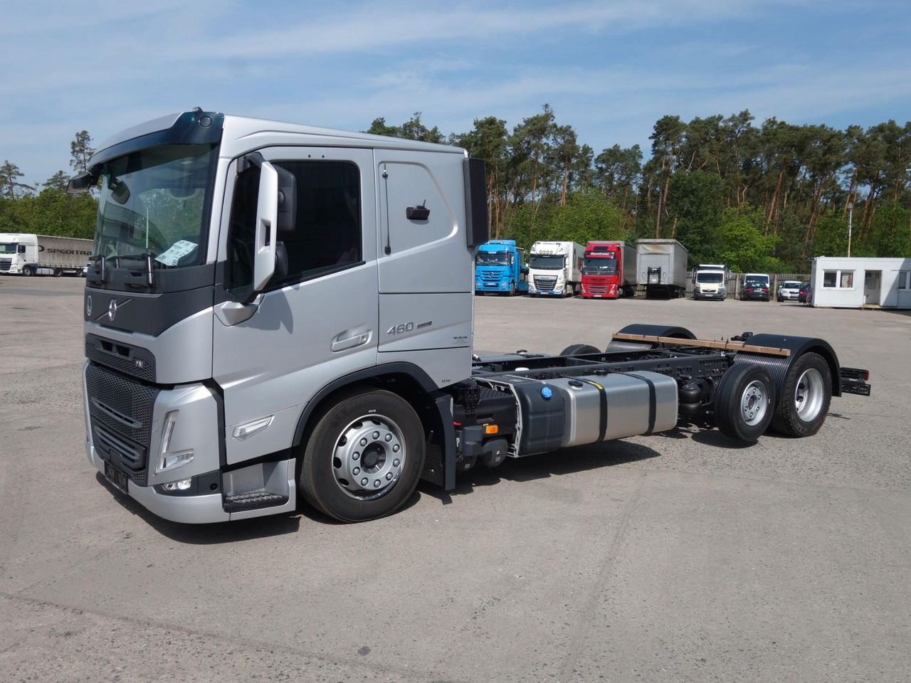 Volvo FM13 460 6x2 Neue RTO , Kassbohrer, Rolfo, Rimo - Автовоз вантажівка: фото 2 Volvo FM13 460 6x2 Neue RTO , Kassbohrer, Rolfo, Rimo - Автовоз вантажівка: фото 2