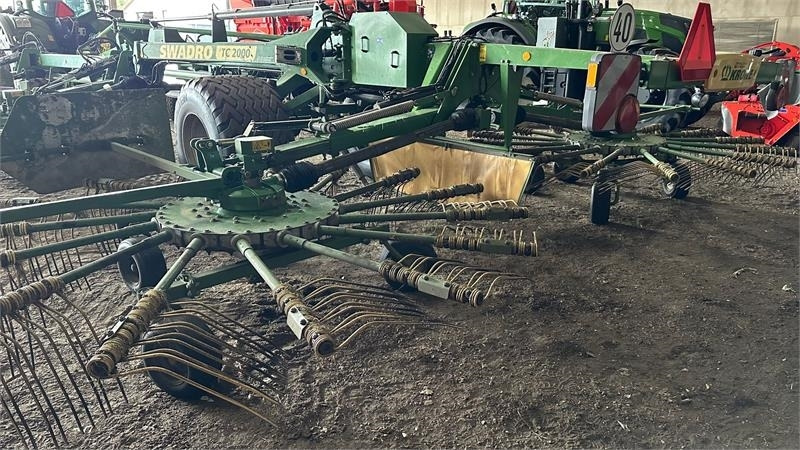 Krone Swadro 2000 TC - Сіноворушилка: фото 5 Krone Swadro 2000 TC - Сіноворушилка: фото 5