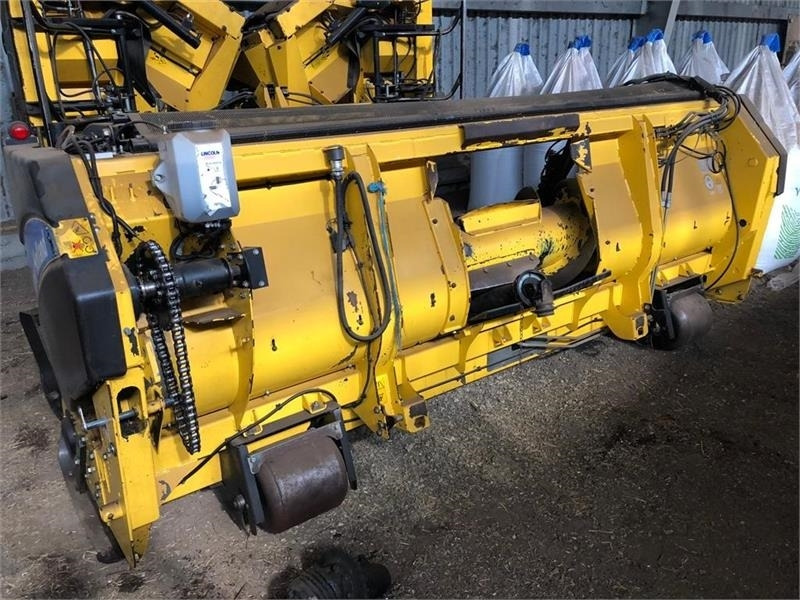 New Holland 356W - Обладнання для кормозбирального комбайну: фото 2 New Holland 356W - Обладнання для кормозбирального комбайну: фото 2