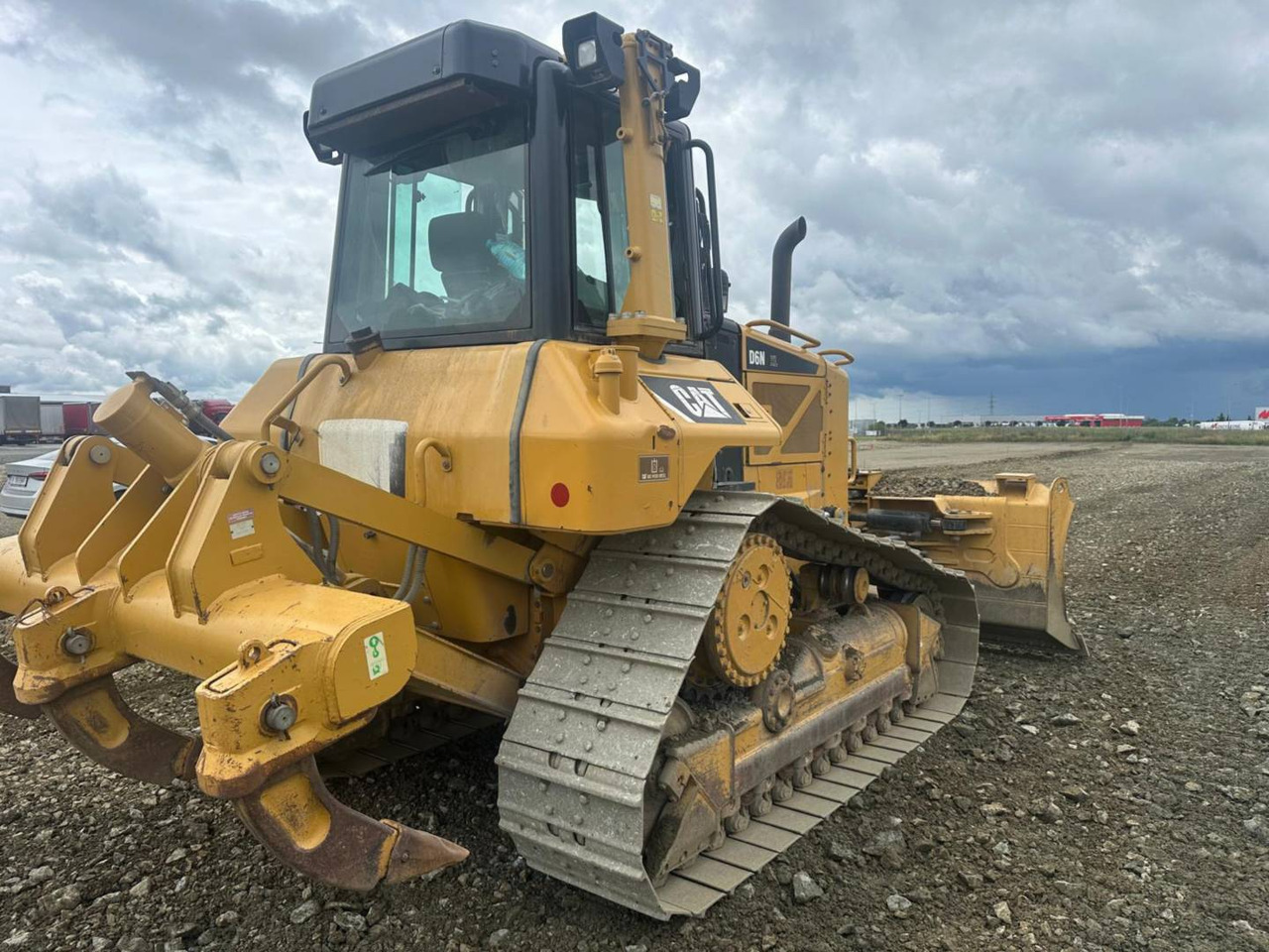 CAT D6NXL - Бульдозер: фото 3 CAT D6NXL - Бульдозер: фото 3