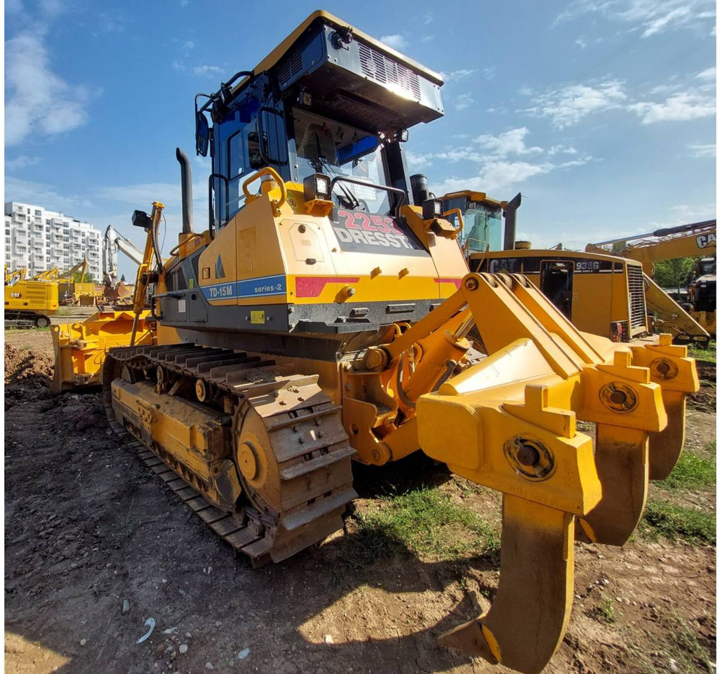 CAT TD-15M - Бульдозер: фото 4 CAT TD-15M - Бульдозер: фото 4