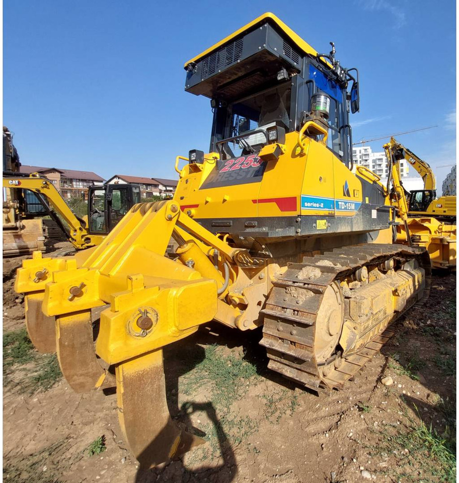 CAT TD-15M - Бульдозер: фото 3 CAT TD-15M - Бульдозер: фото 3