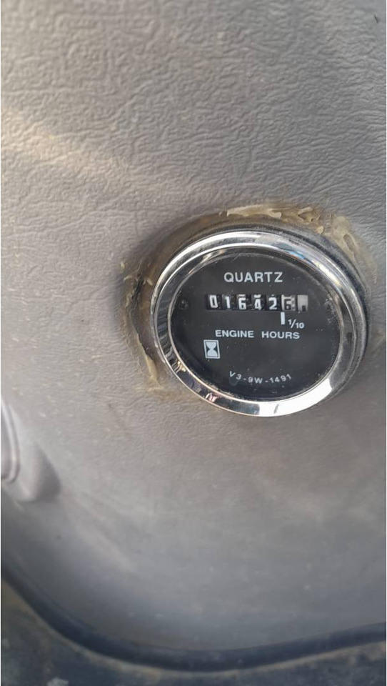 VOLVO EC210CN - Гусеничний екскаватор: фото 5 VOLVO EC210CN - Гусеничний екскаватор: фото 5