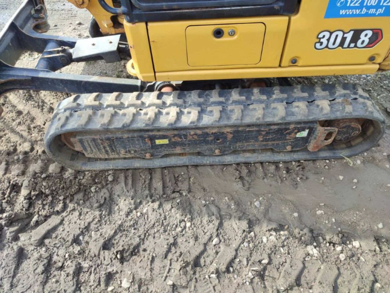 Гусеничний екскаватор CAT 301.8: фото 12