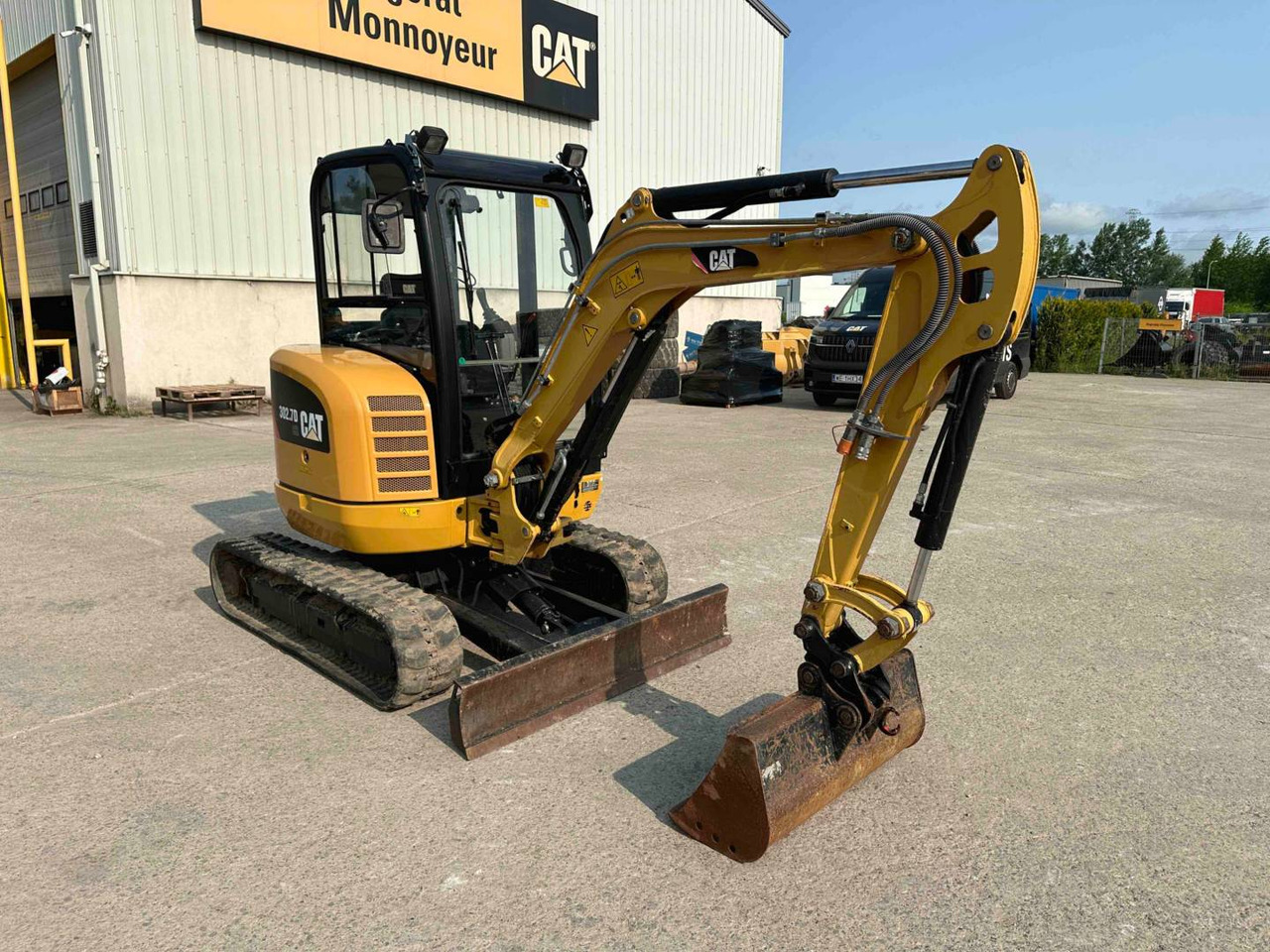 Гусеничний екскаватор CAT 302.7DCR: фото 15