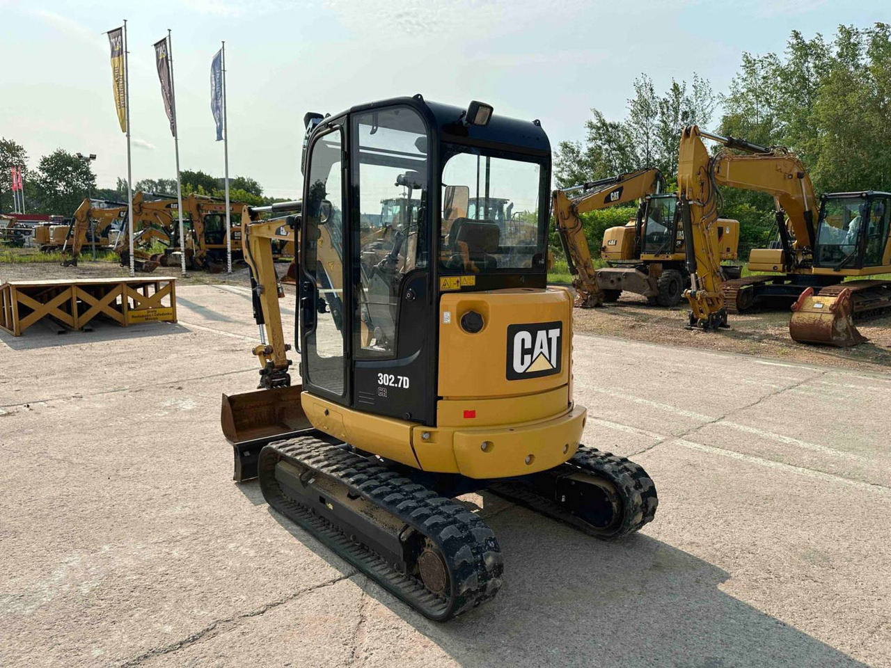 Гусеничний екскаватор CAT 302.7DCR: фото 10
