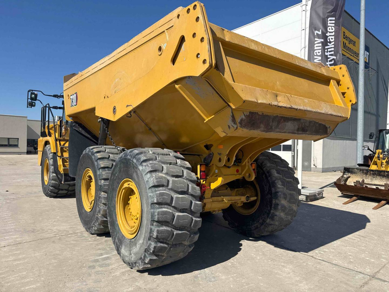 CAT 730 - Шарнірний самоскид: фото 4 CAT 730 - Шарнірний самоскид: фото 4