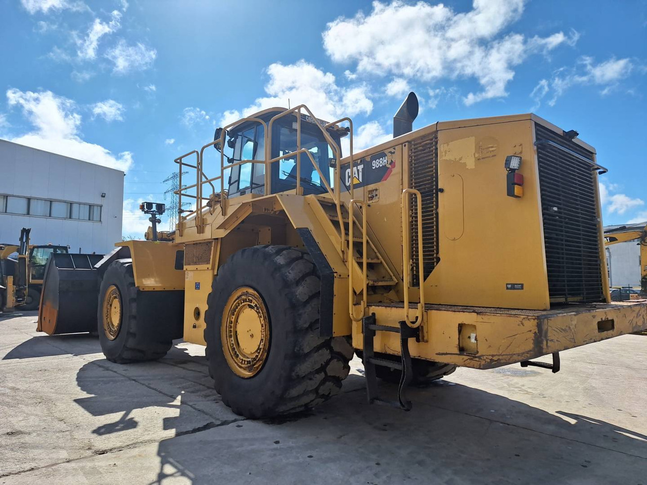 CAT 988H - Колісний навантажувач: фото 4 CAT 988H - Колісний навантажувач: фото 4