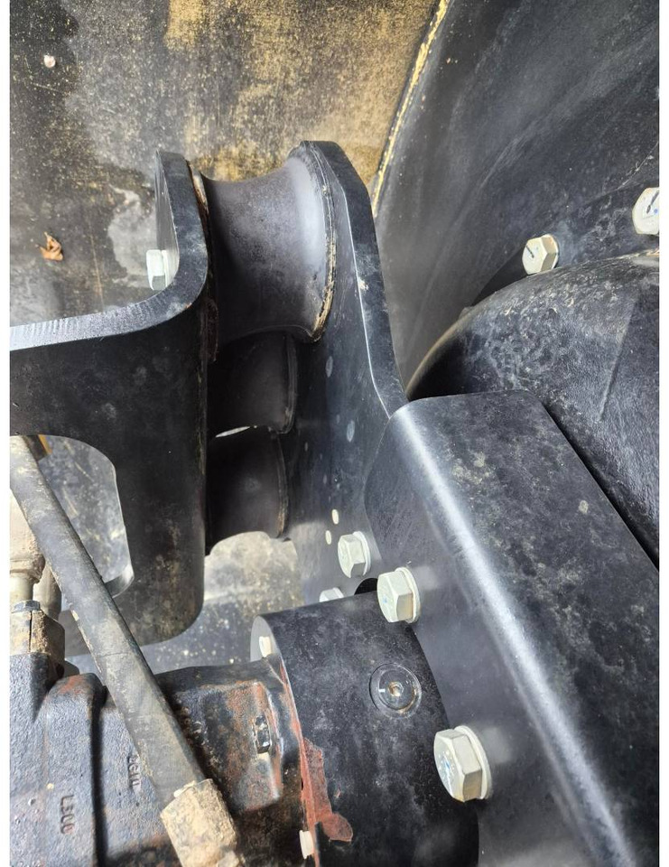 Компактор CAT CS12GC: фото 22 Компактор CAT CS12GC: фото 22