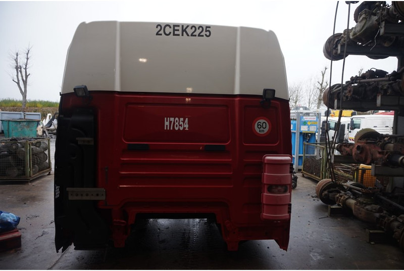 MAN F99L41 TGX XXL EURO6 81.60000-7925 - Кабіна й інтер'єр в категорії Вантажівки: фото 4 MAN F99L41 TGX XXL EURO6 81.60000-7925 - Кабіна й інтер'єр в категорії Вантажівки: фото 4