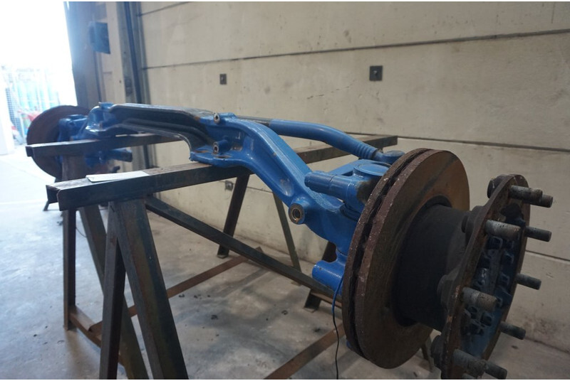 MAN VOK-07-46 - Передня вісь в категорії Вантажівки: фото 2 MAN VOK-07-46 - Передня вісь в категорії Вантажівки: фото 2