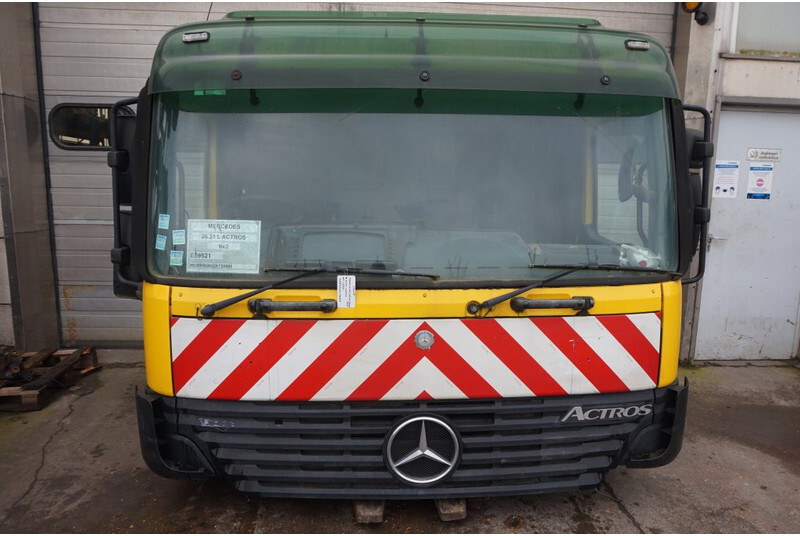 Mercedes-Benz ACTROS F07 MP1 RECHTS STUUR 748214V678262 - Кабіна й інтер'єр в категорії Вантажівки: фото 1 Mercedes-Benz ACTROS F07 MP1 RECHTS STUUR 748214V678262 - Кабіна й інтер'єр в категорії Вантажівки: фото 1