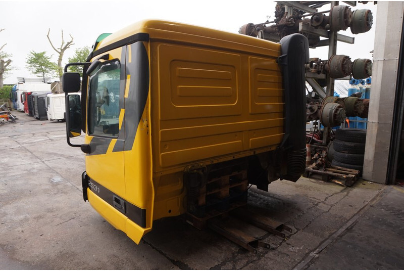 Mercedes-Benz ACTROS F07 MP1 RECHTS STUUR 748214V678262 - Кабіна й інтер'єр в категорії Вантажівки: фото 4 Mercedes-Benz ACTROS F07 MP1 RECHTS STUUR 748214V678262 - Кабіна й інтер'єр в категорії Вантажівки: фото 4