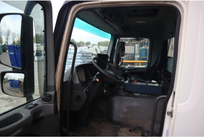 Mercedes-Benz ACTROS F07 MP3 94389915588371 - Кабіна й інтер'єр в категорії Вантажівки: фото 5 Mercedes-Benz ACTROS F07 MP3 94389915588371 - Кабіна й інтер'єр в категорії Вантажівки: фото 5